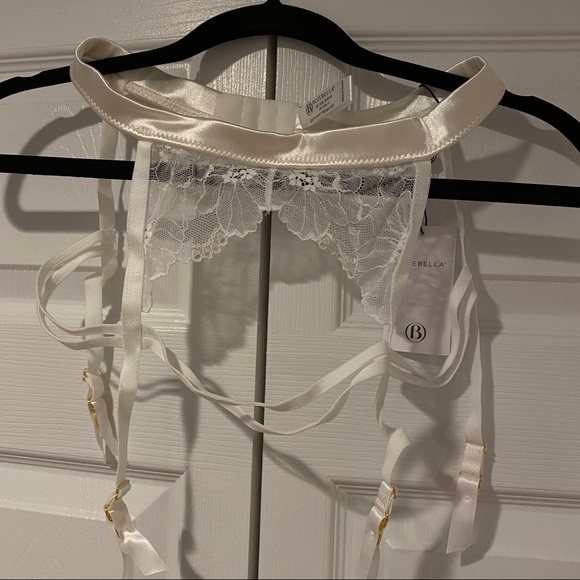 🎈Bluebella Emerson Suspender Belt - Picture 3 of 6